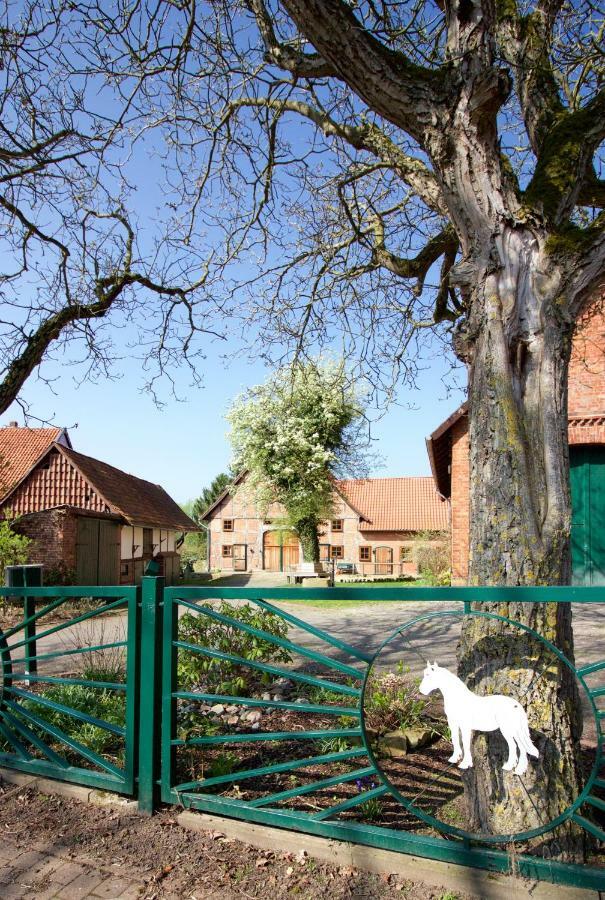 Gasthaus Wilhelmshof Feggendorf Exterior foto